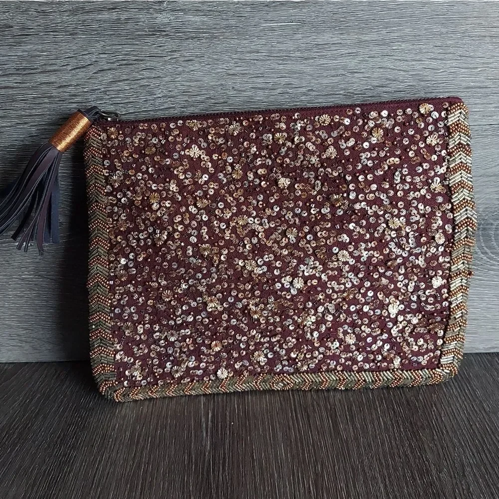 MOSSIMO BURGUNDY SEQUIN EMBELLISHED WOMENS CLUTCH POUCH BAG  11x8